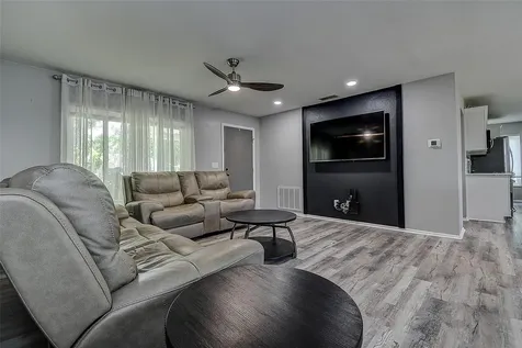 2481 Malcolm Drive Palm Harbor FL 34684
