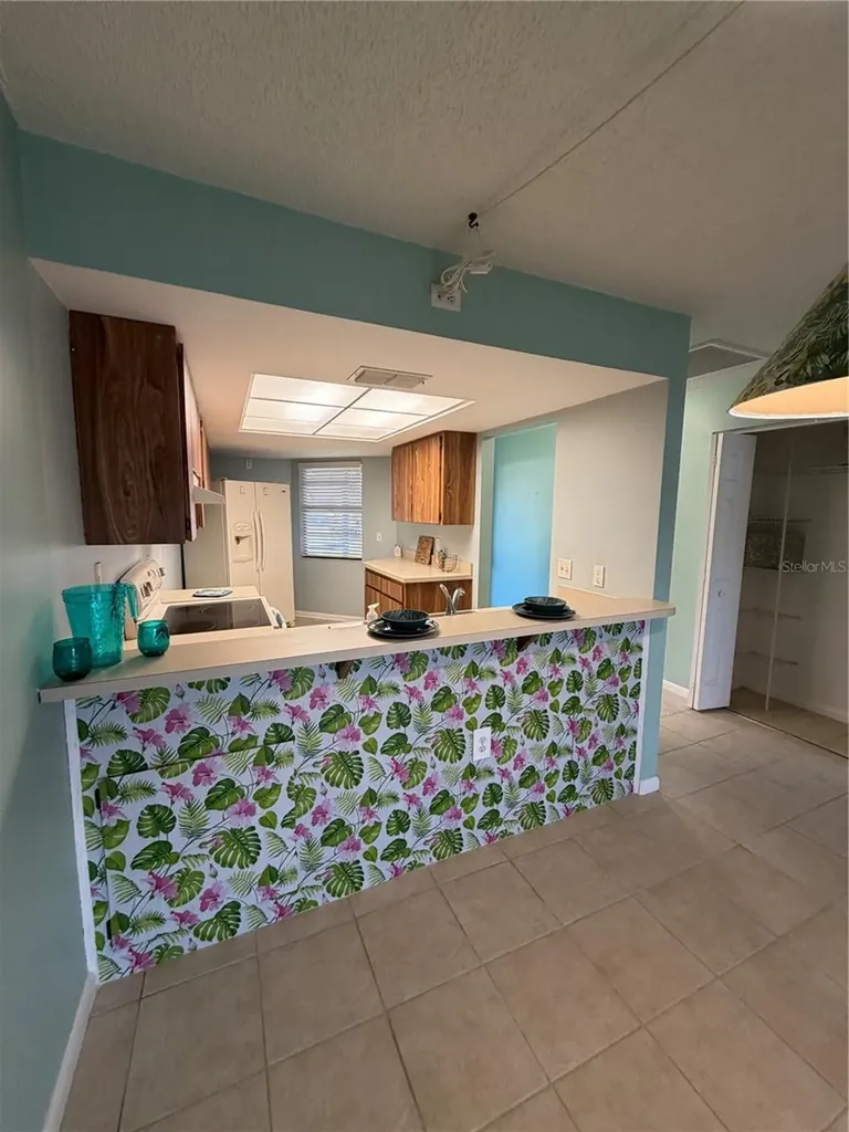 2131 Ridge Road S Largo FL 33778