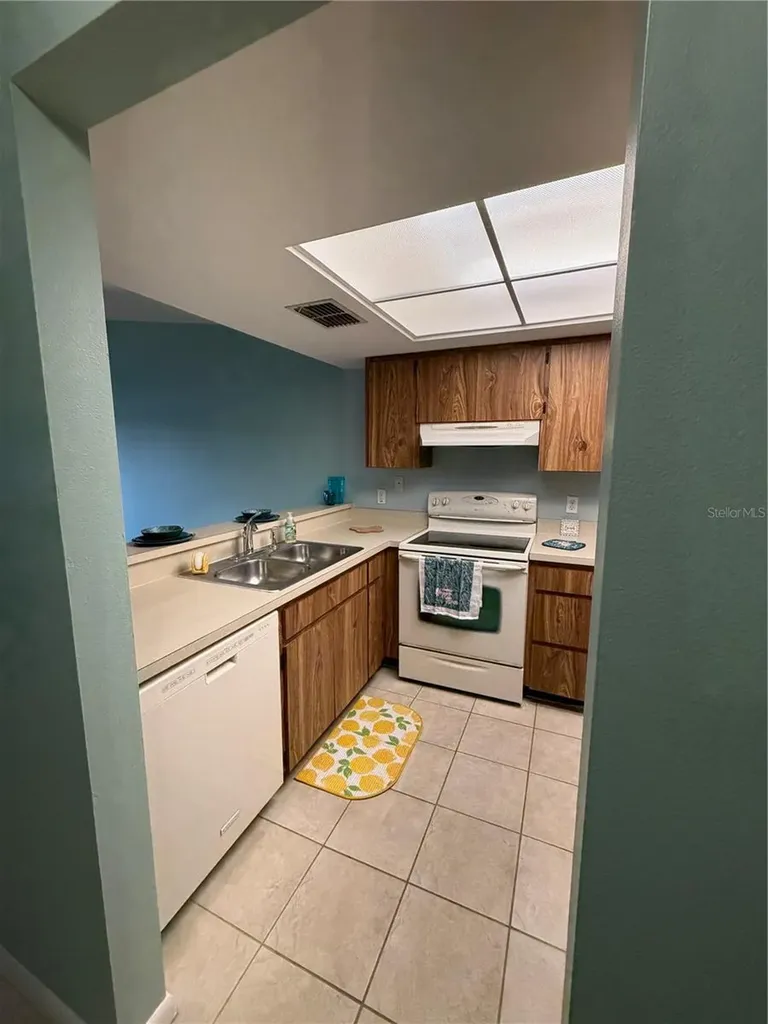2131 Ridge Road S Largo FL 33778