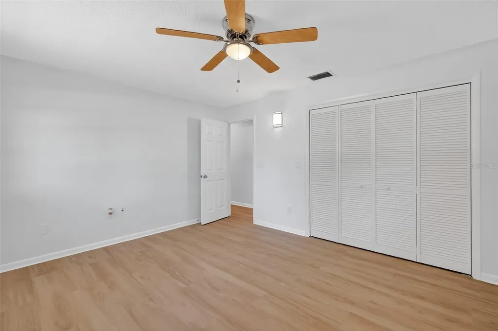 60 Outlook Street Umatilla FL 32784