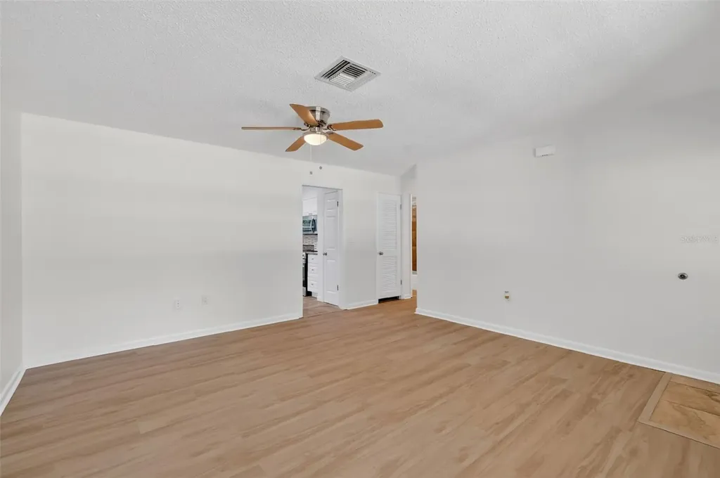 60 Outlook Street Umatilla FL 32784