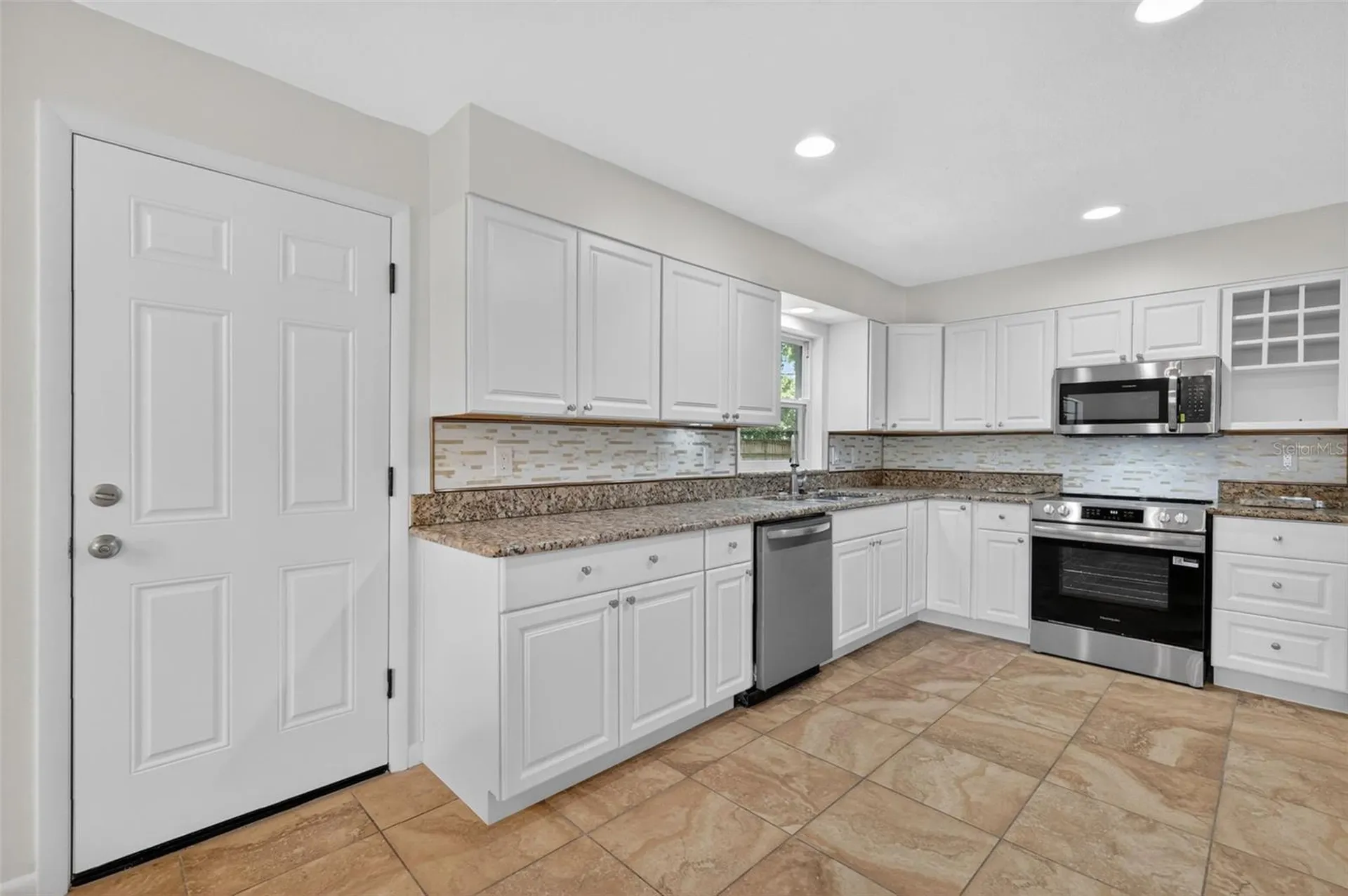 60 Outlook Street Umatilla FL 32784