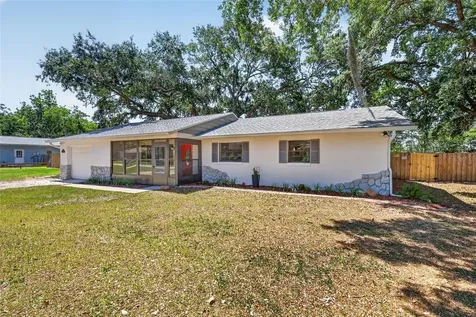 60 Outlook Street Umatilla FL 32784