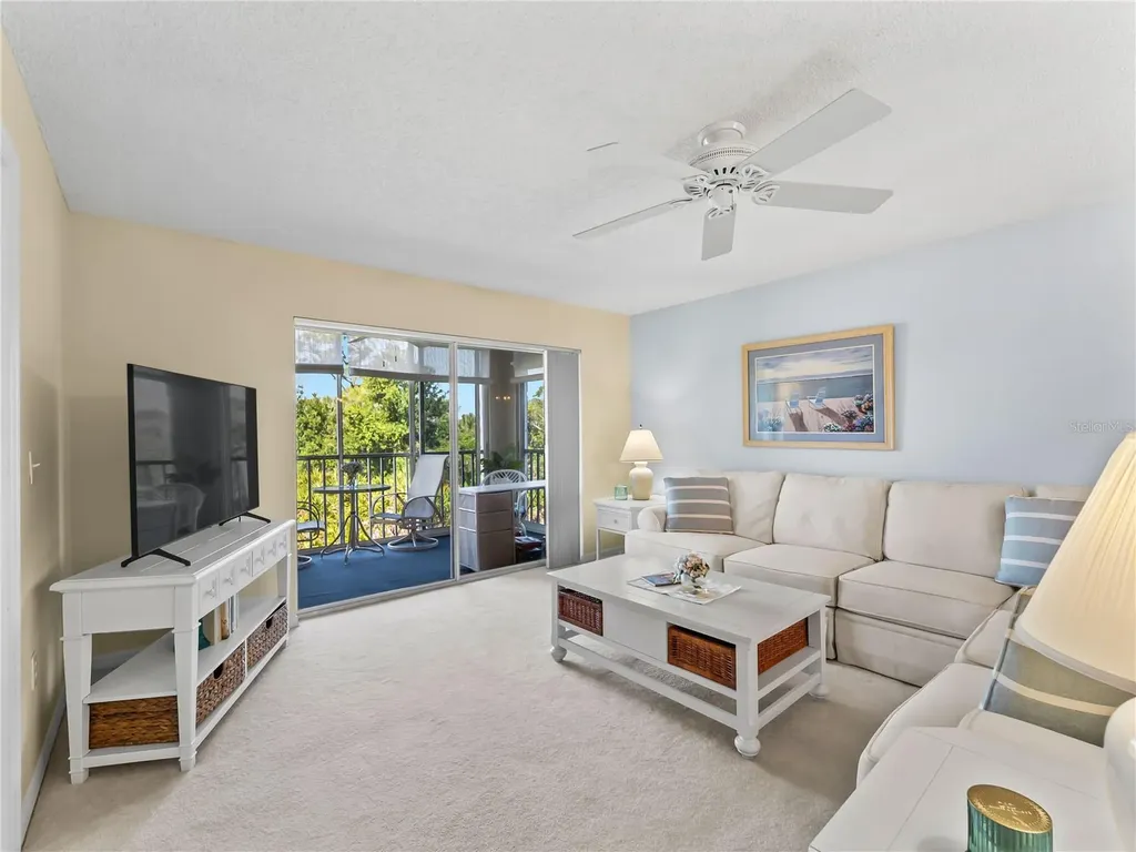 9330 Clubside Circle Sarasota FL 34238
