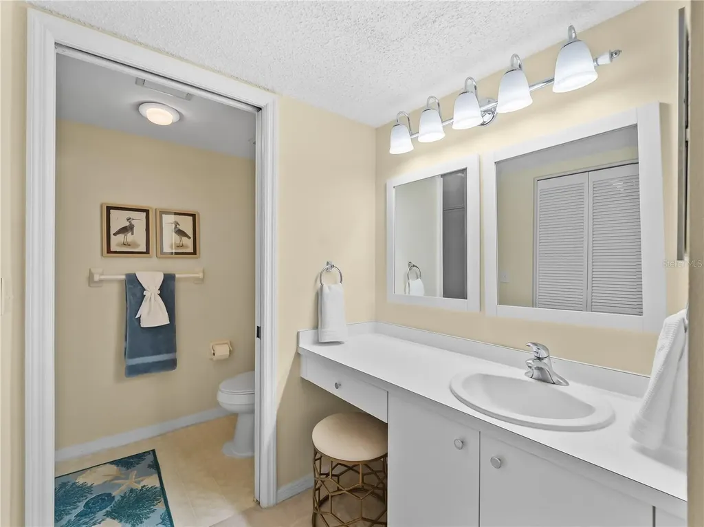 9330 Clubside Circle Sarasota FL 34238