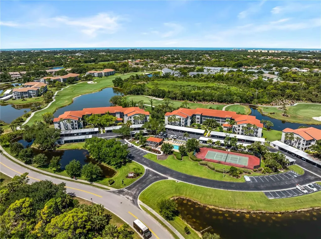 9330 Clubside Circle Sarasota FL 34238