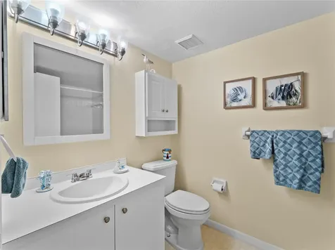 9330 Clubside Circle Sarasota FL 34238