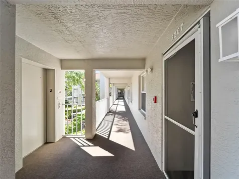 9330 Clubside Circle Sarasota FL 34238