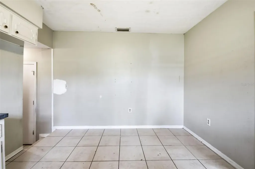 706 Westwood Circle Brandon FL 33511
