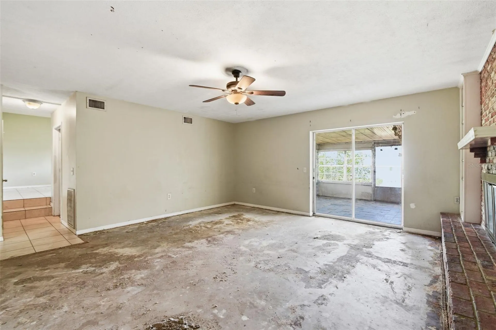 706 Westwood Circle Brandon FL 33511