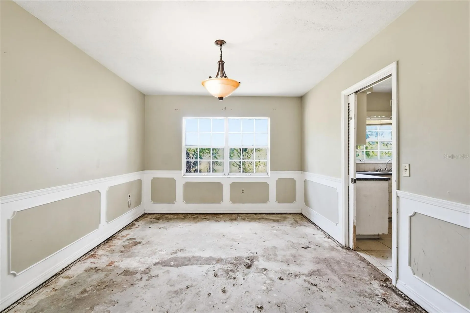 706 Westwood Circle Brandon FL 33511