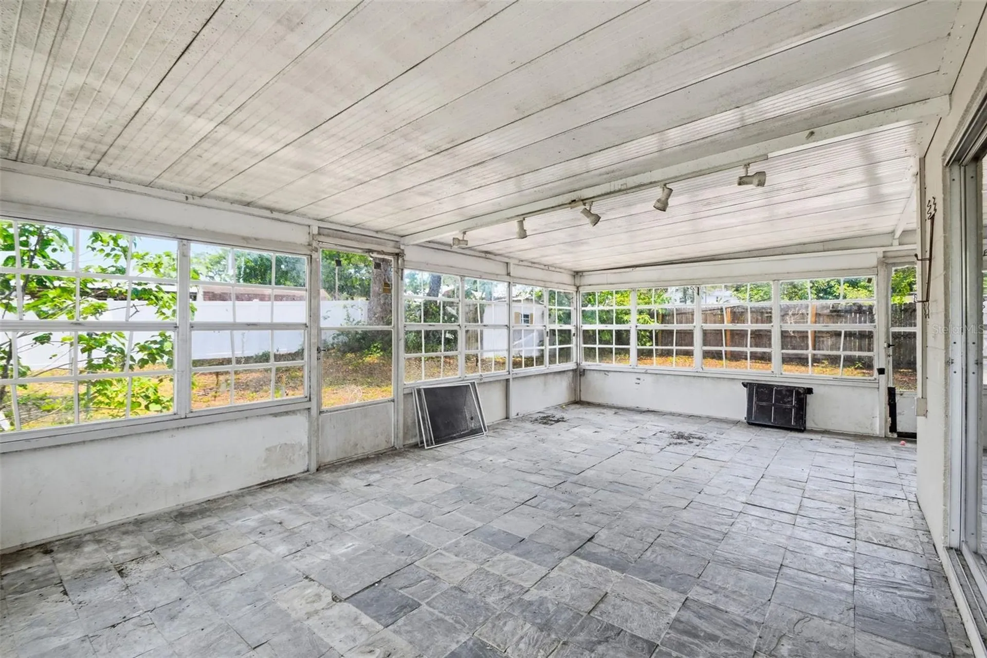 706 Westwood Circle Brandon FL 33511