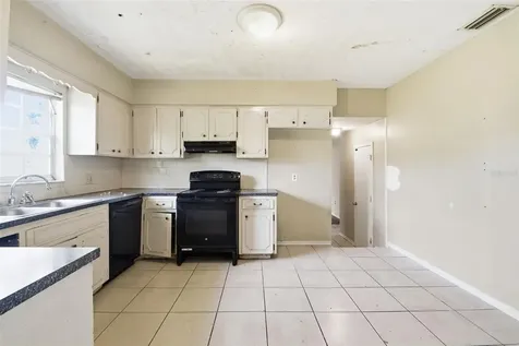 706 Westwood Circle Brandon FL 33511