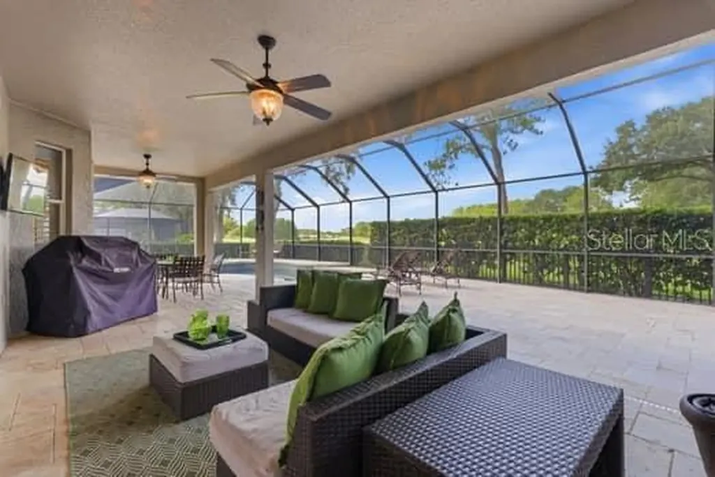 18901 Saint Laurent Drive Lutz FL 33558