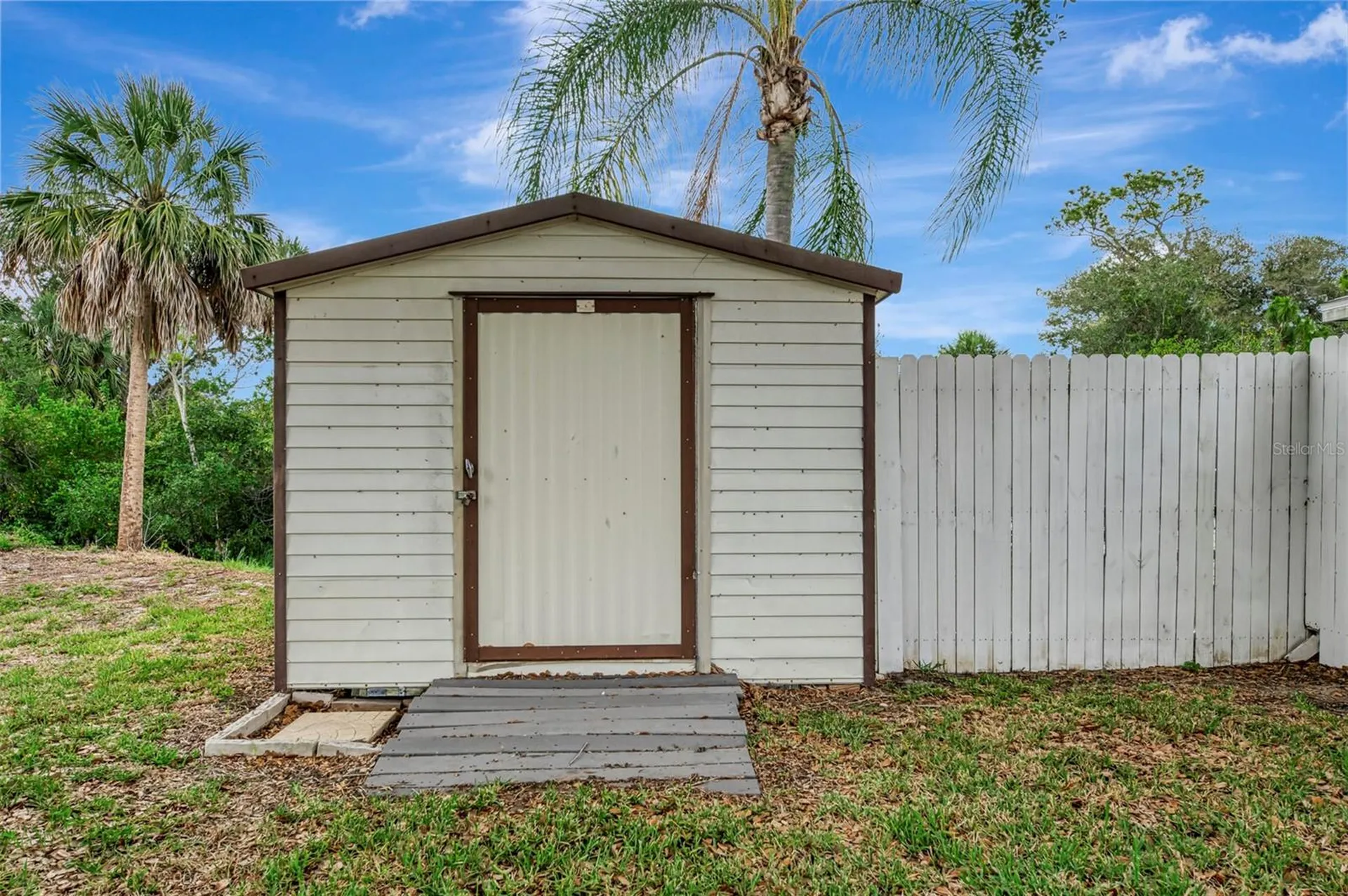 1460 Cortes Drive Englewood FL 34223