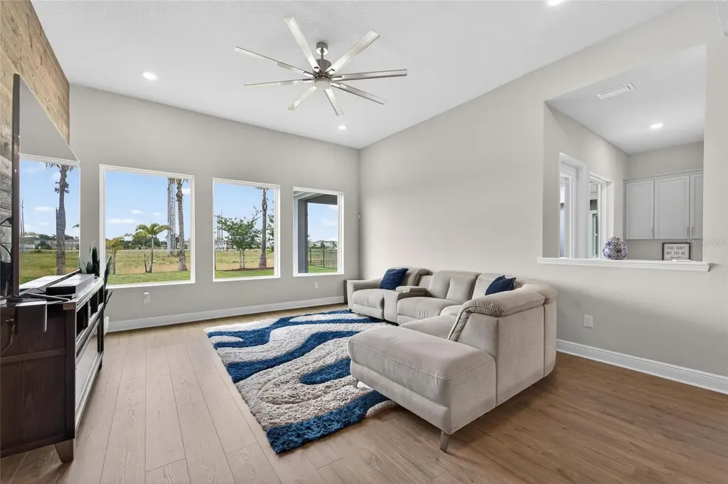 5313 Del Coronado Drive Apollo Beach FL 33572