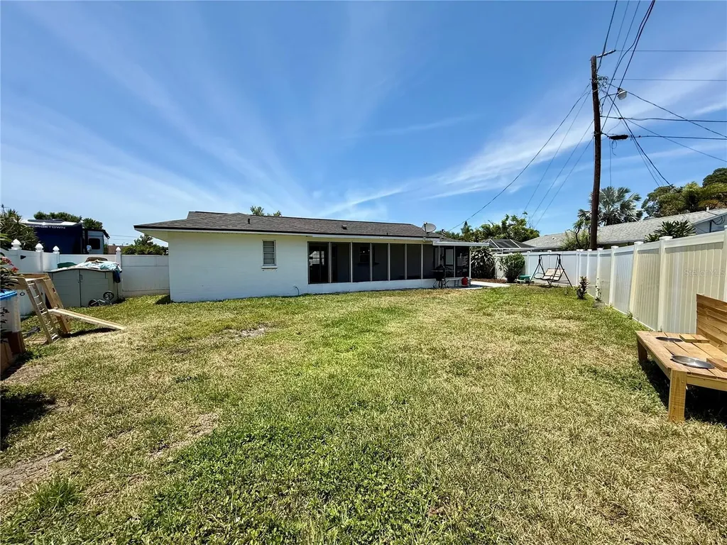 3607 Cambridge Dr W Bradenton FL 34205