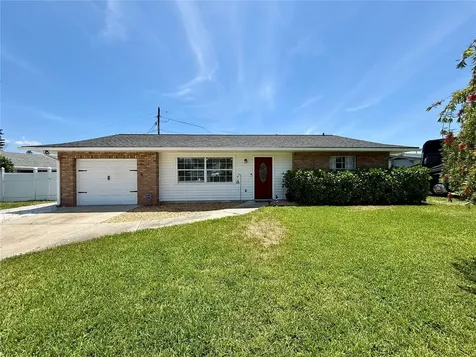 3607 Cambridge Dr W Bradenton FL 34205