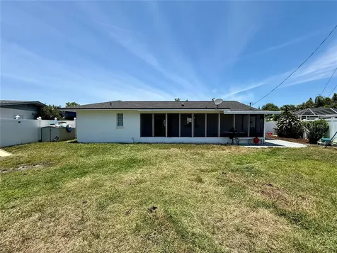 3607 Cambridge Dr W Bradenton FL 34205
