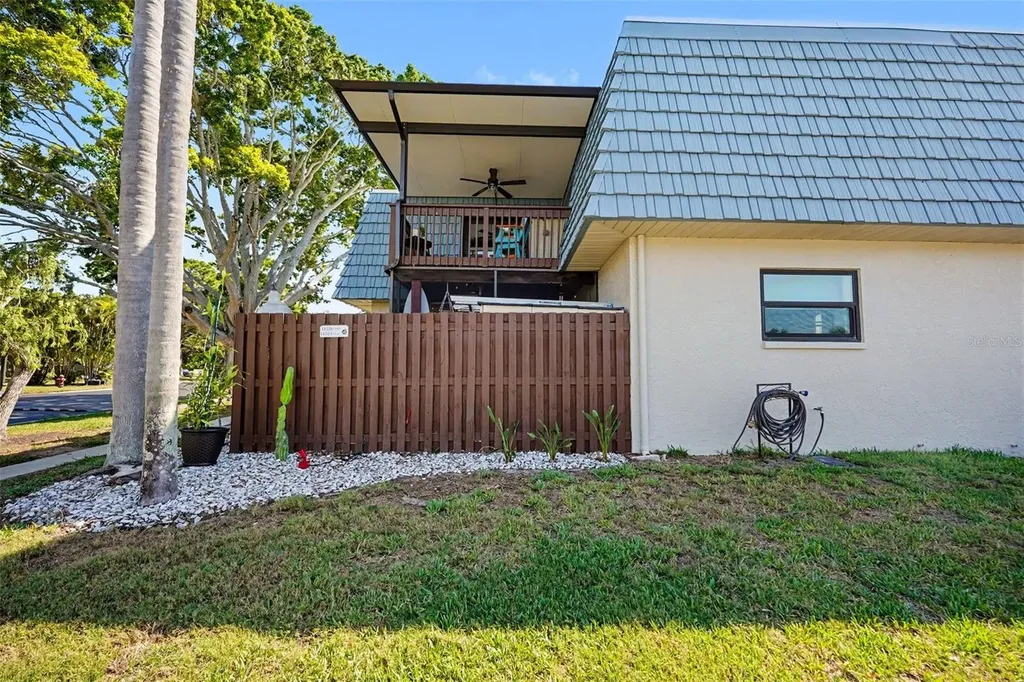 14521 Catalina Circle Seminole FL 33776