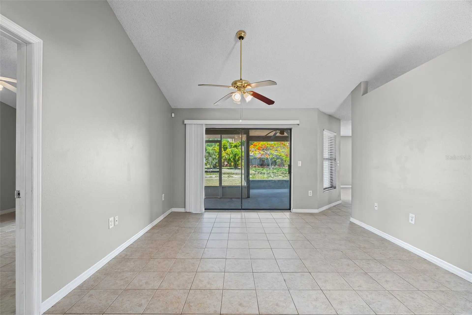 7807 38th Court E Sarasota FL 34243