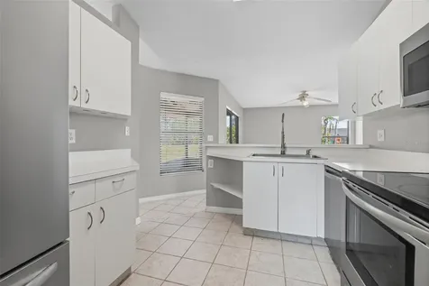 7807 38th Court E Sarasota FL 34243