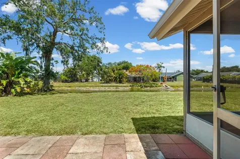 7807 38th Court E Sarasota FL 34243