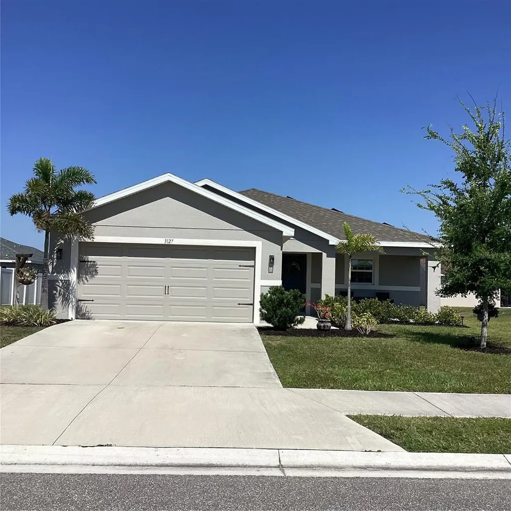 3127 58th Way E Palmetto FL 34221