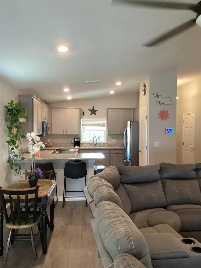 3127 58th Way E Palmetto FL 34221