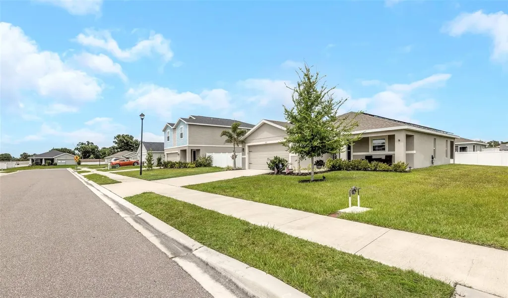 3127 58th Way E Palmetto FL 34221
