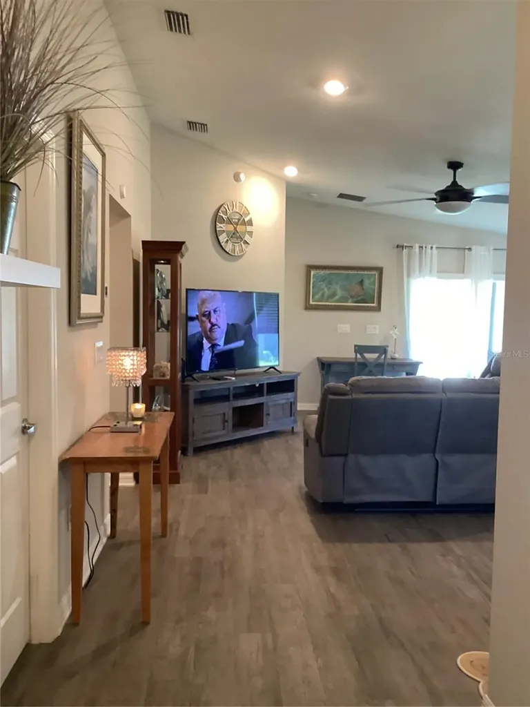 3127 58th Way E Palmetto FL 34221