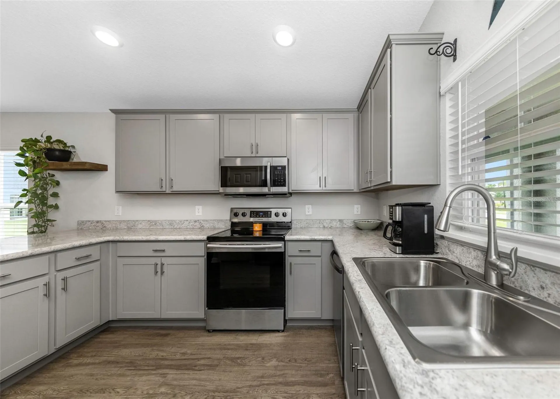 3127 58th Way E Palmetto FL 34221