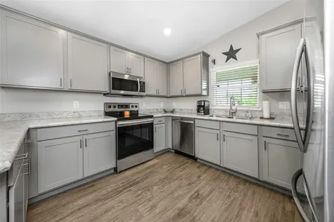 3127 58th Way E Palmetto FL 34221