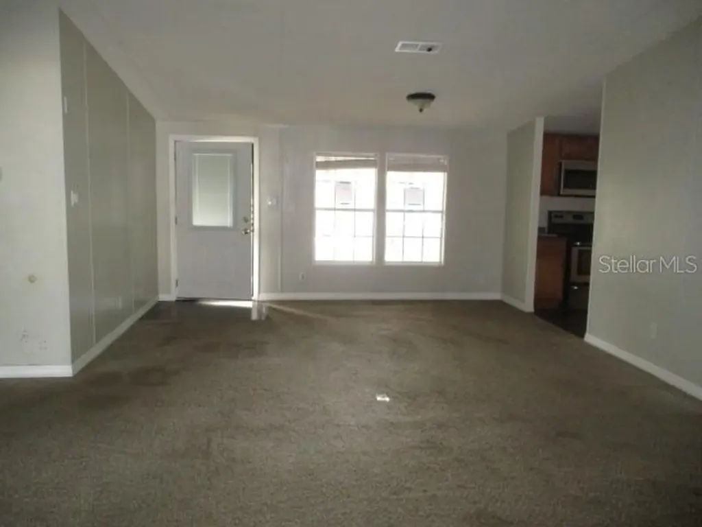 3835 Court Street Zephyrhills FL 33541