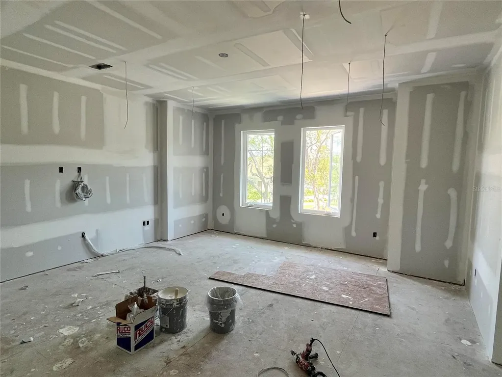 4703 W Lowell Avenue Tampa FL 33629