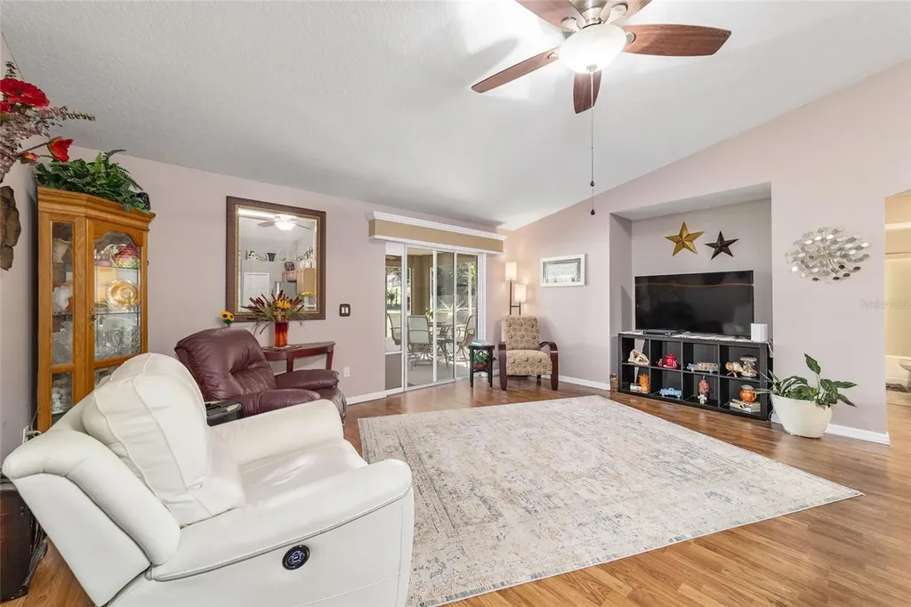 2717 NE 60th Lane Ocala FL 34479