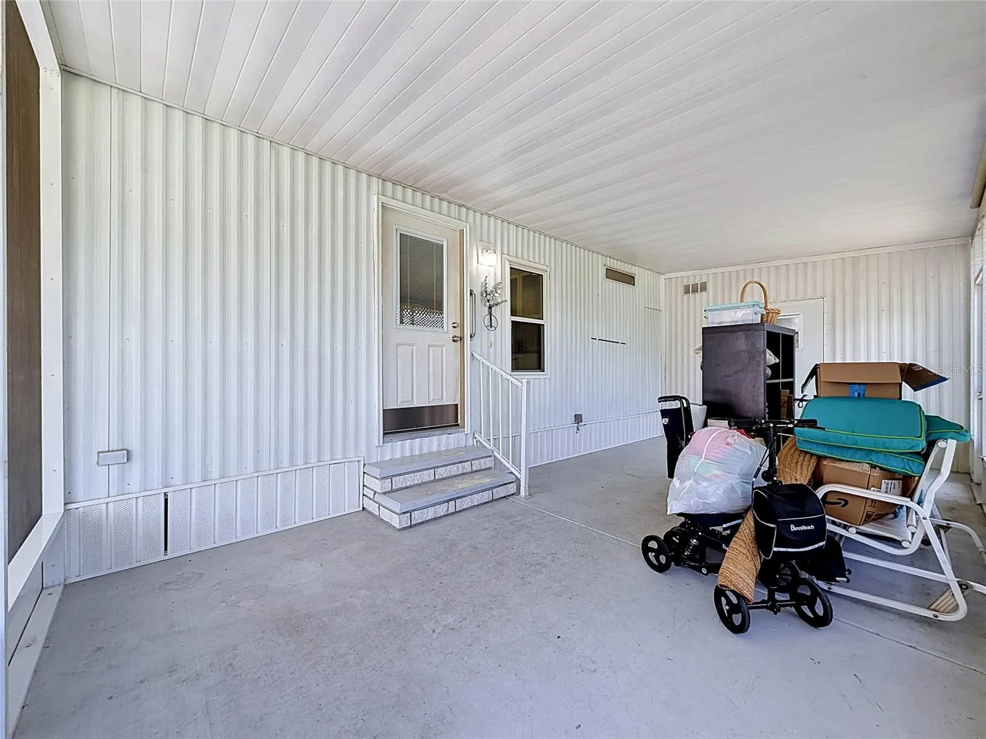 1666 Elkhart Circle Tavares FL 32778