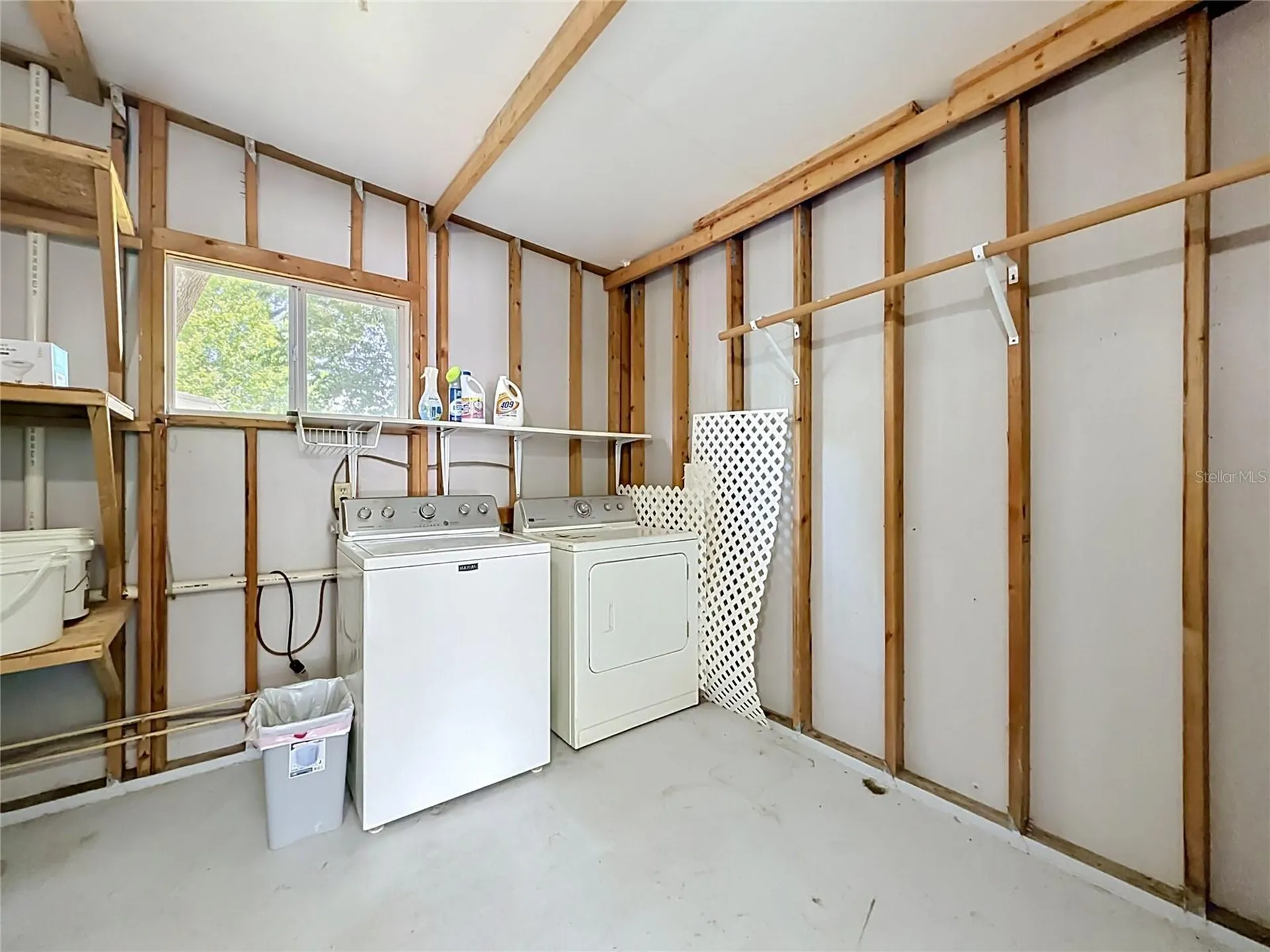 1666 Elkhart Circle Tavares FL 32778