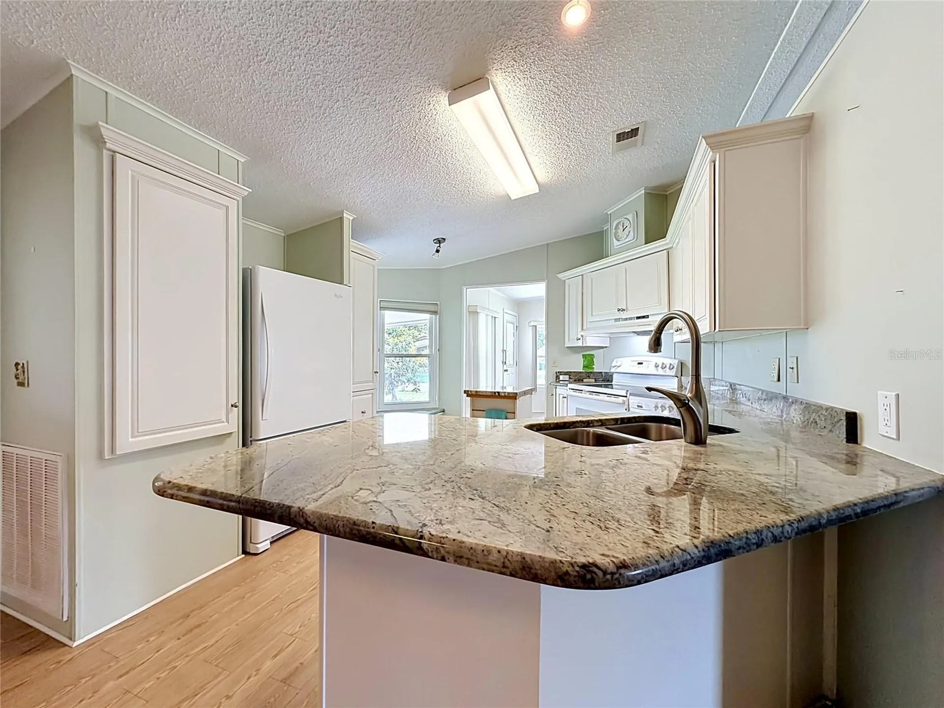 1666 Elkhart Circle Tavares FL 32778