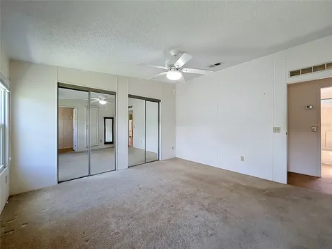 1666 Elkhart Circle Tavares FL 32778