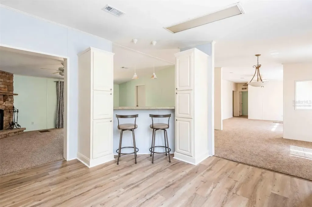 14221 Hurricane Drive Weeki Wachee FL 34614