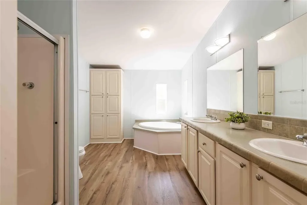 14221 Hurricane Drive Weeki Wachee FL 34614