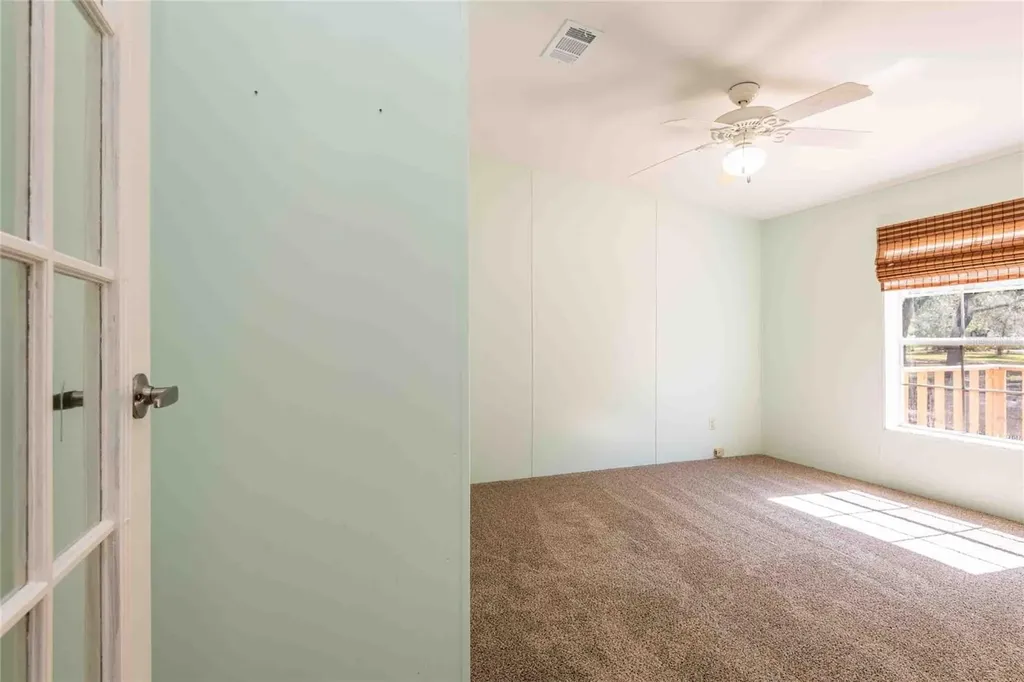 14221 Hurricane Drive Weeki Wachee FL 34614