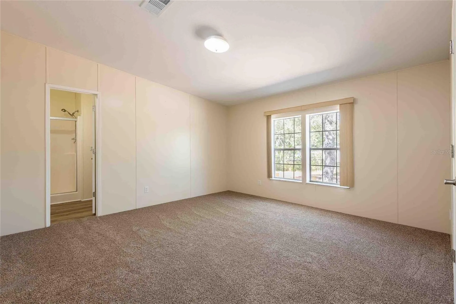 14221 Hurricane Drive Weeki Wachee FL 34614