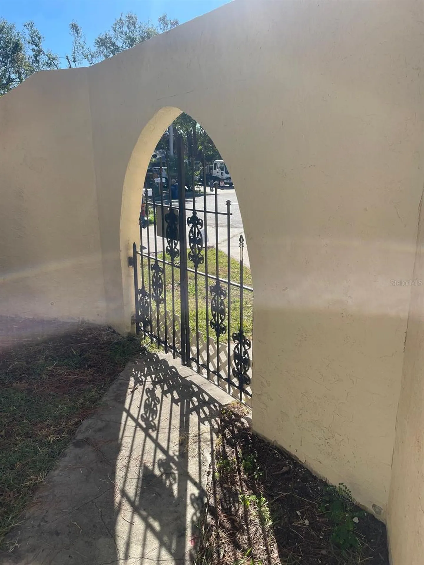 613 61st Avenue Terrace E Bradenton FL 34203