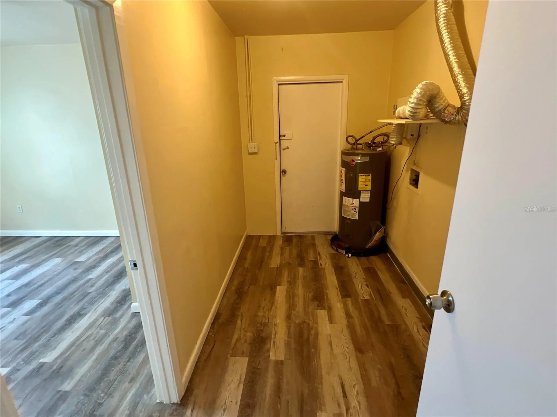 613 61st Avenue Terrace E Bradenton FL 34203