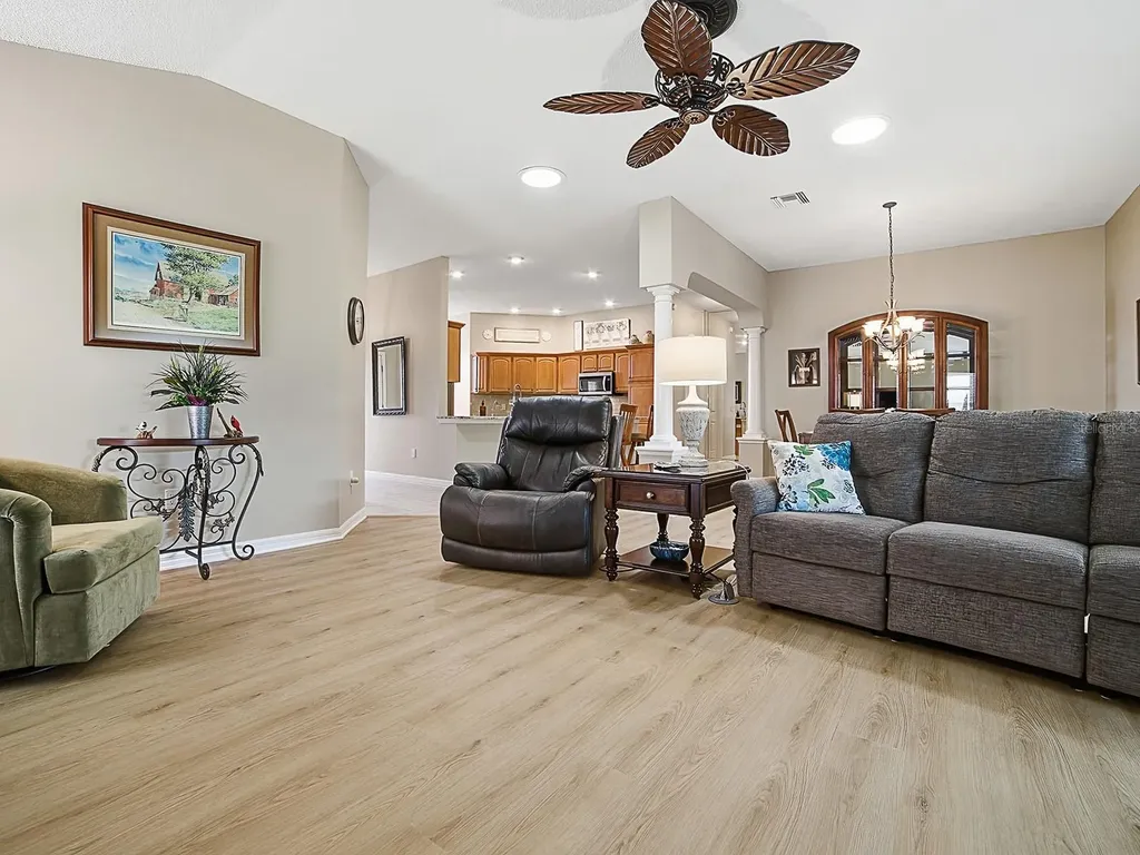 2246 Darlington Drive The Villages FL 32162