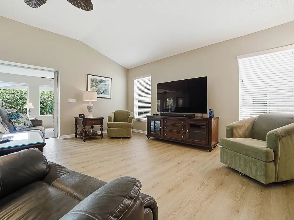 2246 Darlington Drive The Villages FL 32162