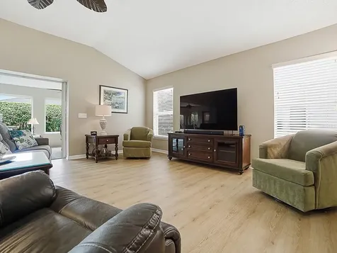 2246 Darlington Drive The Villages FL 32162