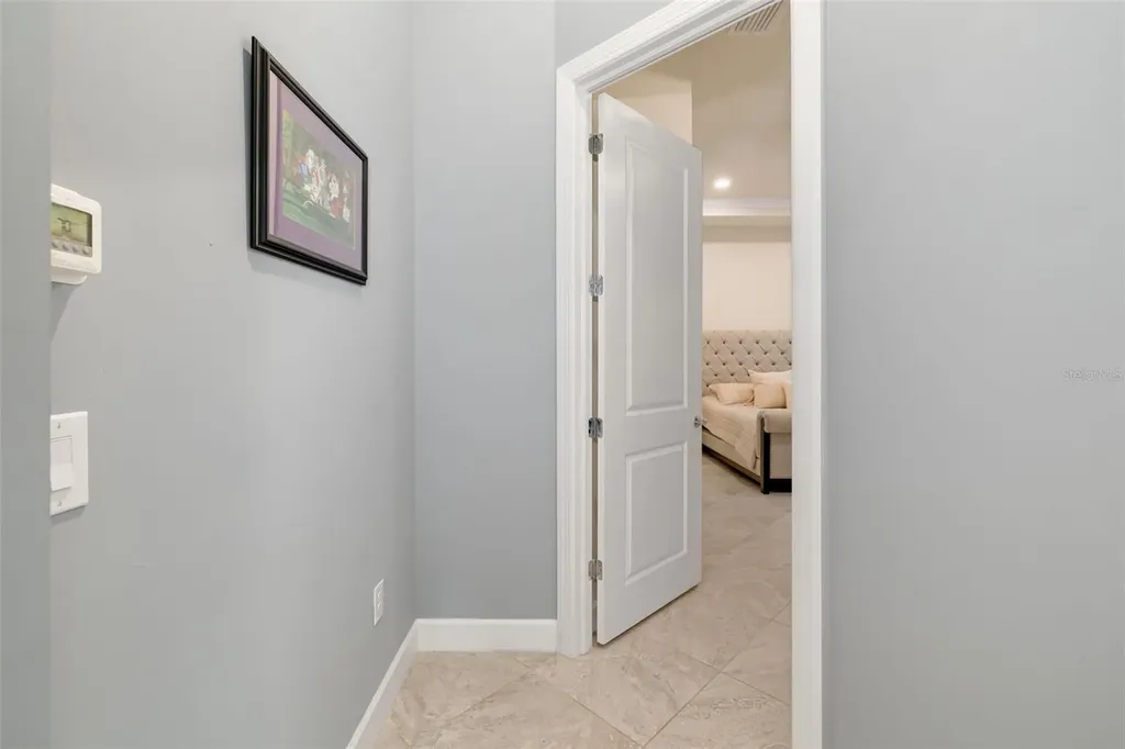 825 Seascape Place Sarasota FL 34240